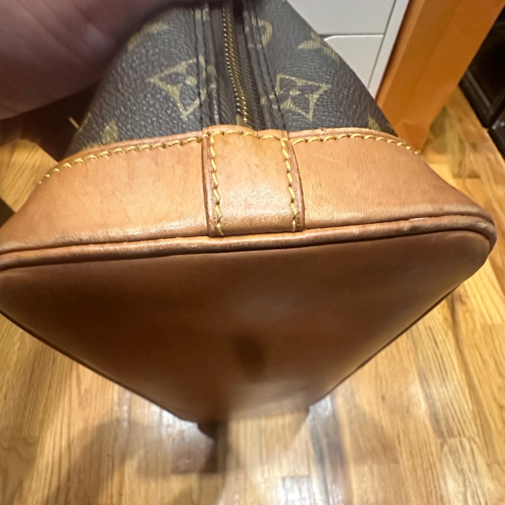 AUTHENTIC LOUIS VUITTON Alma PM Vintage Handbag - Picture 7 of 16